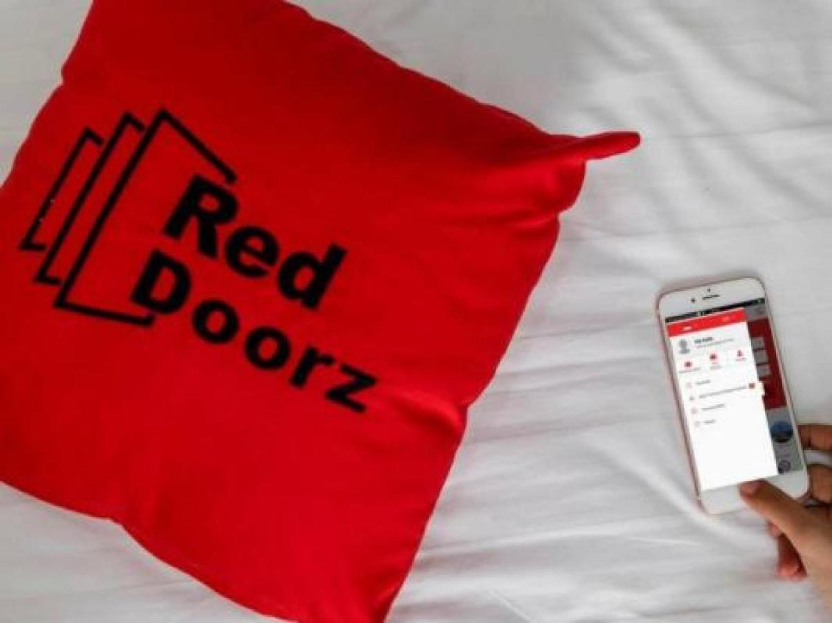 Hotel Reddoorz @ Pelita Raya Rappocini Makassar Exterior foto